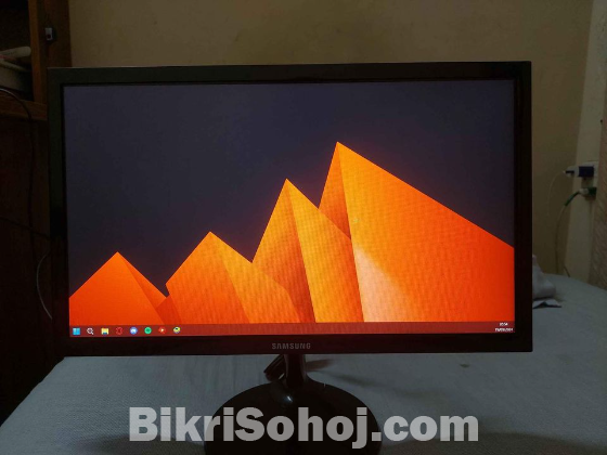 Samsung Monitor S19F350HNW LED